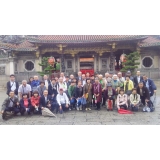 龍山寺にて